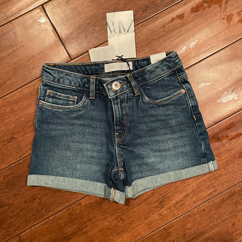 *BRAND NEW Zara Girl’s Denim Shorts Size 7